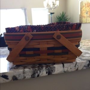 Longaberger Bountiful Harvest Basket